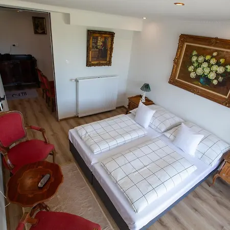 Vendégház Louis A102 Tomasikovo